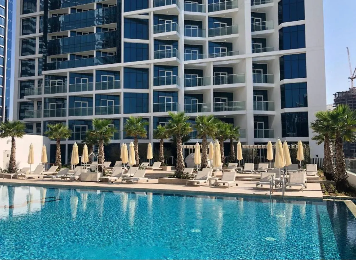 Апартаменты Phineek Homes Luxury Studio With Canal View Damac Maison Prive Business Bay Дубай ОАЭ